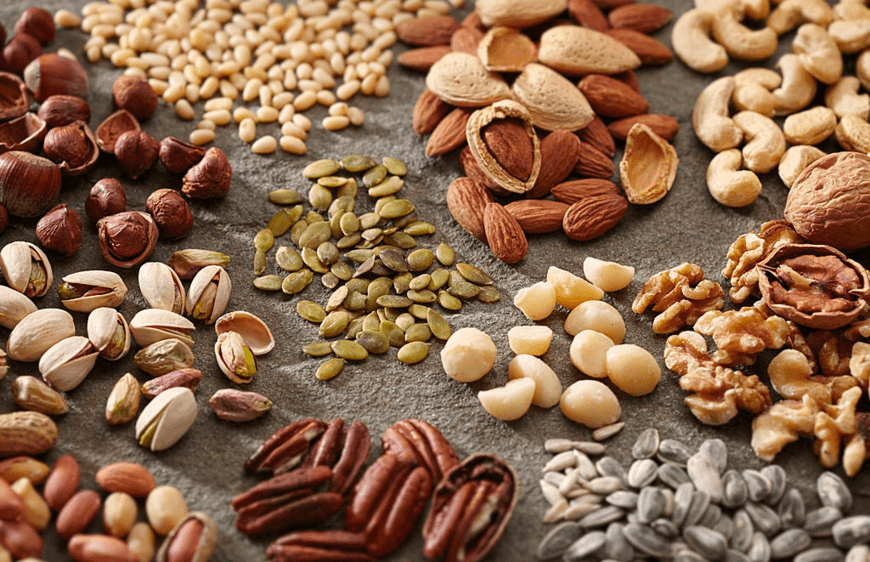 Các loại hạt chứa rất nhiều vitamin và khoáng chất